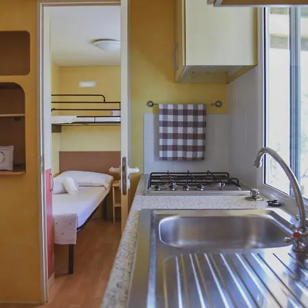 Mobile Homes *