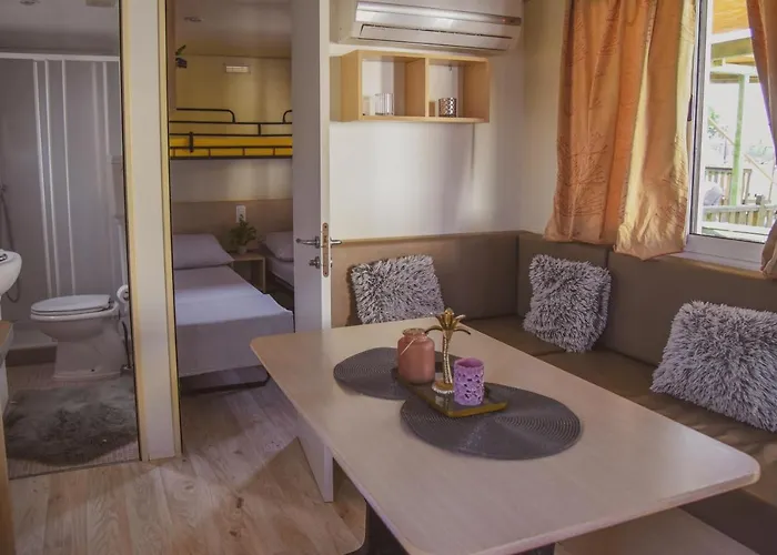 Mobile Homes Кемпинг Билице